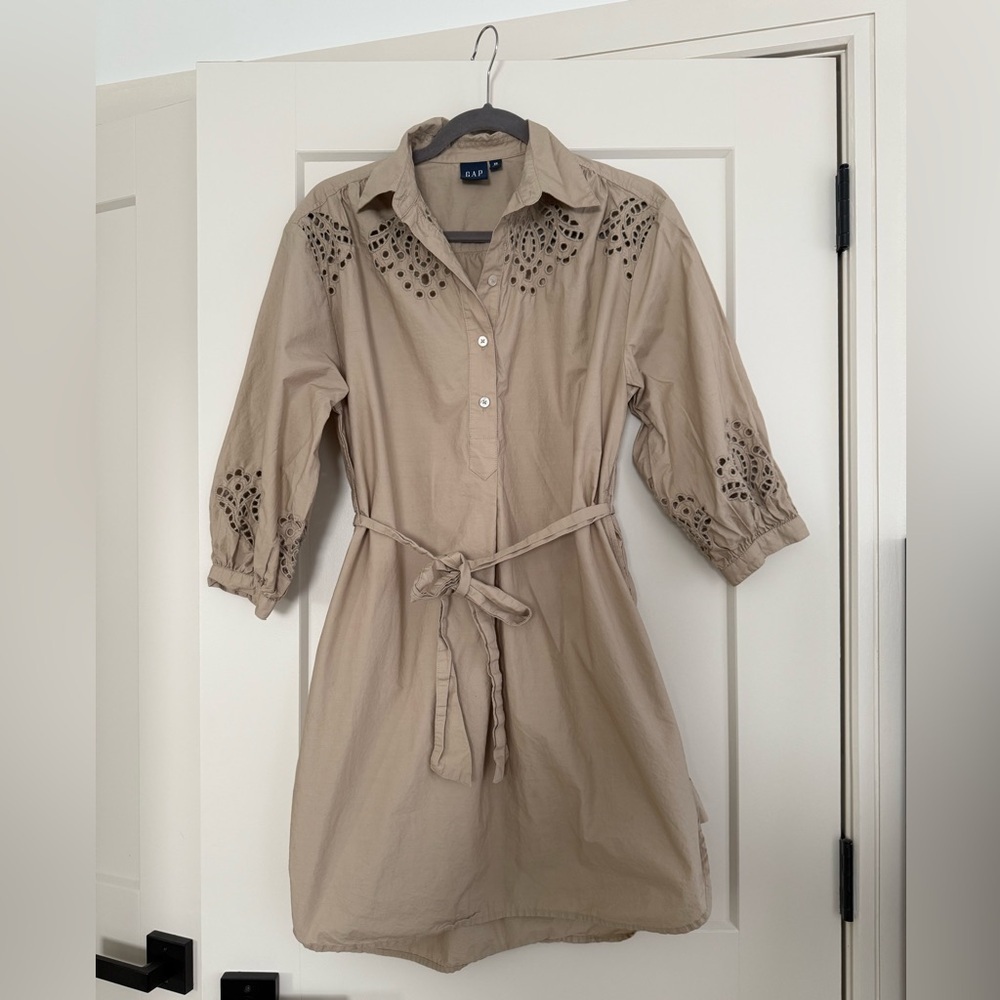 GAP Khaki Tan Eyelet Shirt Dress size xs - Picture 5 of 6